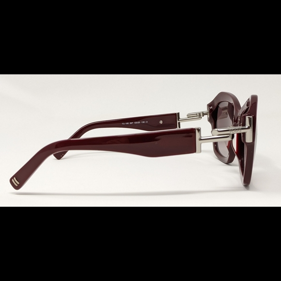 TOD'S S.p.A. :: TO0195-69T - Picture 5 of 10